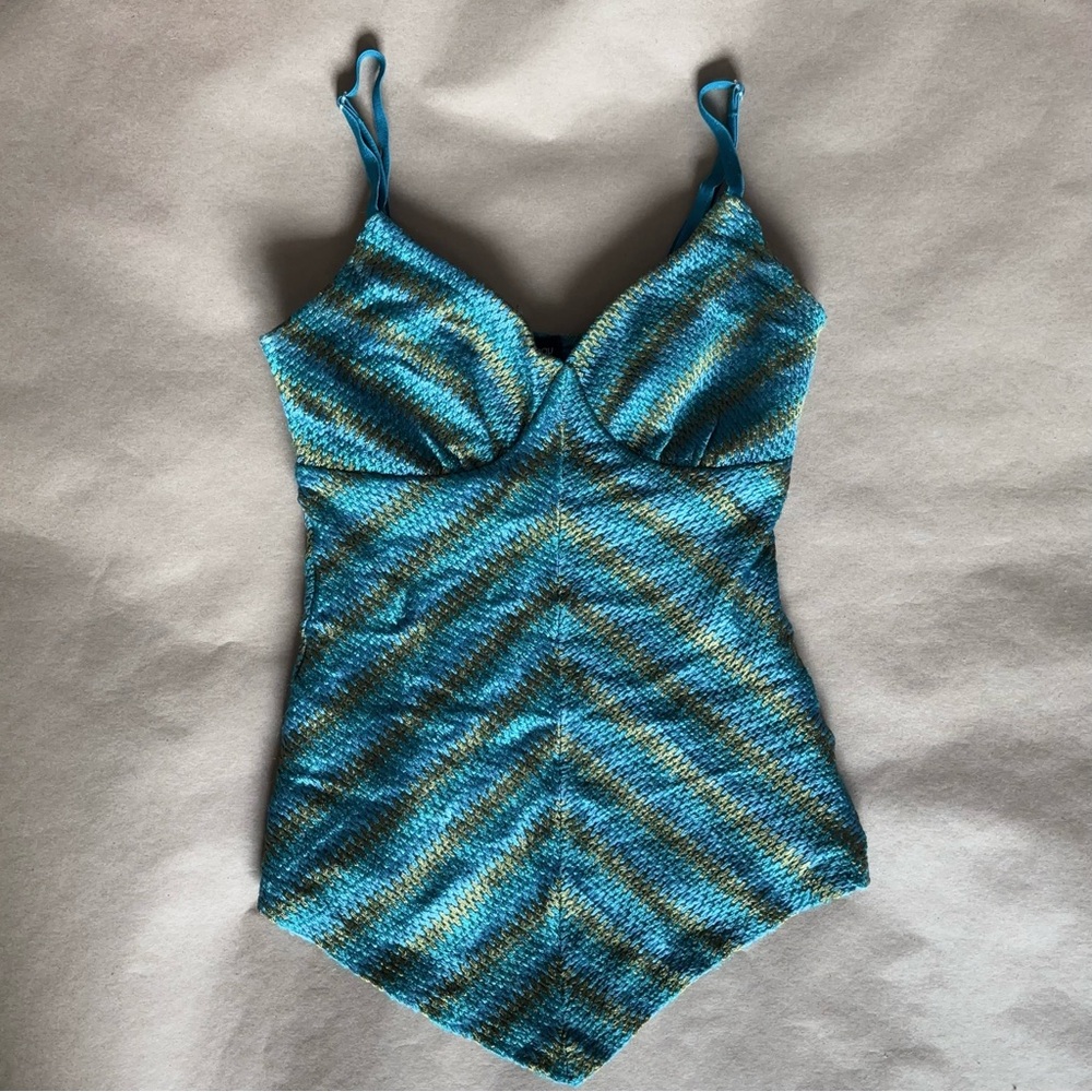 Le Château Textured V-Front Cami Top Blue Green XS | Structured Lined